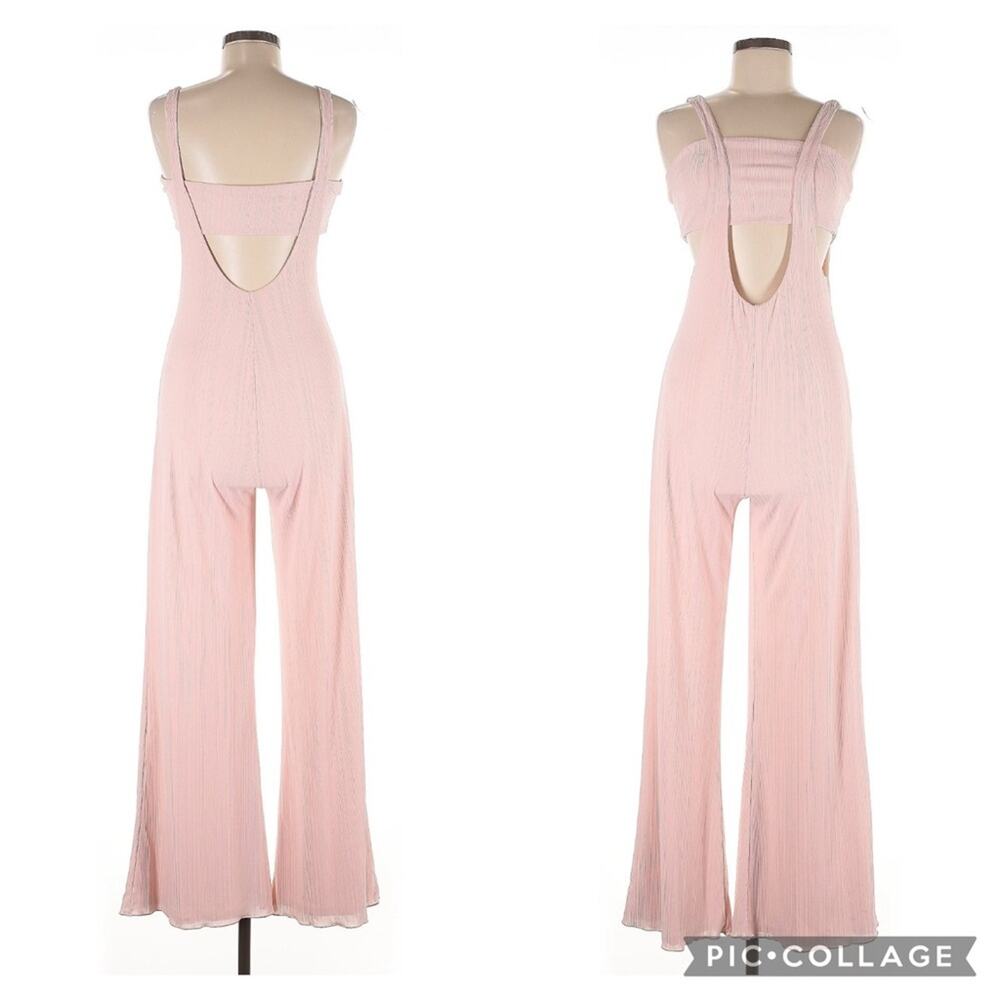 House of Harlow 1960 Pink Jumpsuit with Wide-Leg Design Size Medium